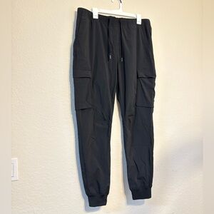 Black Cargo Pants, Men’s size Large